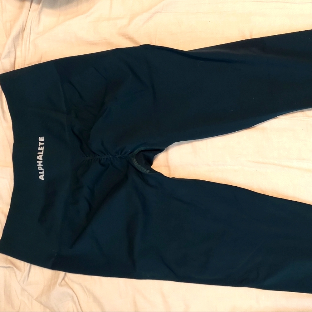 Alphalete Amplify leggings